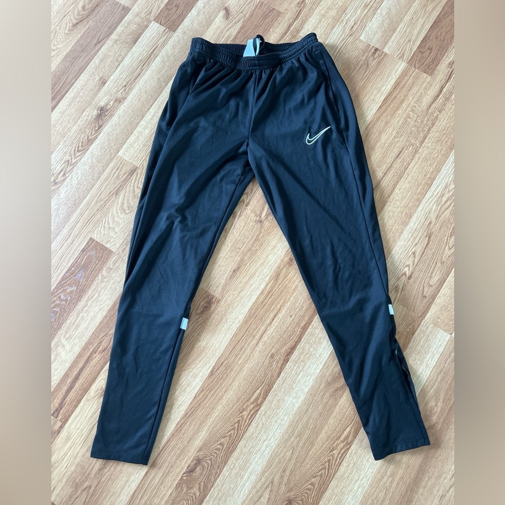 Nike Black Dri-FIT Athletic Pants Women’s Soccer